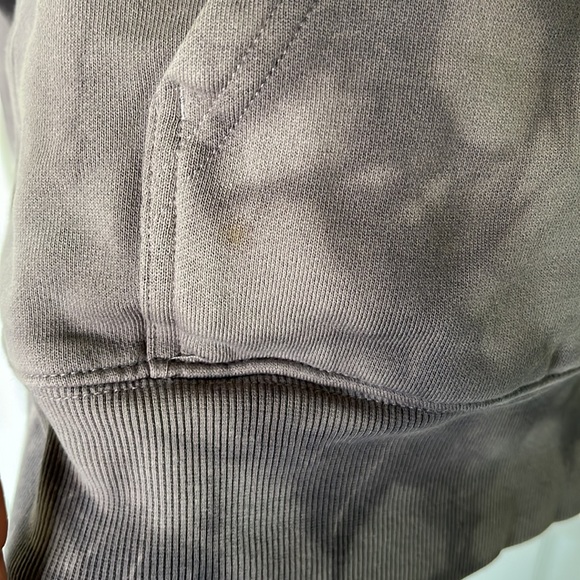 Aritzia TNA gd wash boyfriend hoody - Picture 5 of 6